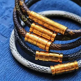 Louis Vuitton LV magnetic snap bracelet-0271